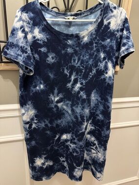 Jane and Delancey Navy and White Tie-Dye Crewneck Dress